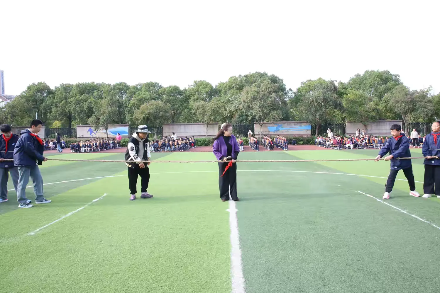 简篇-金秋绘活力,运动绽童年——龙潭中心小学(本部)秋季运动会