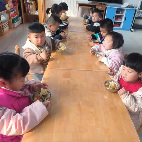 培养幼儿良好的饮食习惯