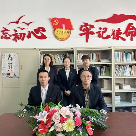 【深化能力作风建设】“启扉探新，共绘教育新彩”为主题的教学创新与实践成长交流活动(二)——语文教研组听评课活动