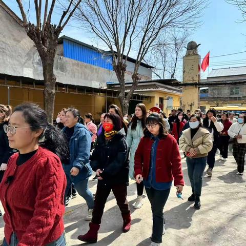 聆听窗外声音之庙上小学家长会——家校共育，助力成长！