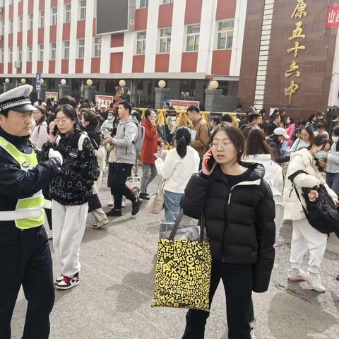 交警全力护航公考，与您一起“交卷”