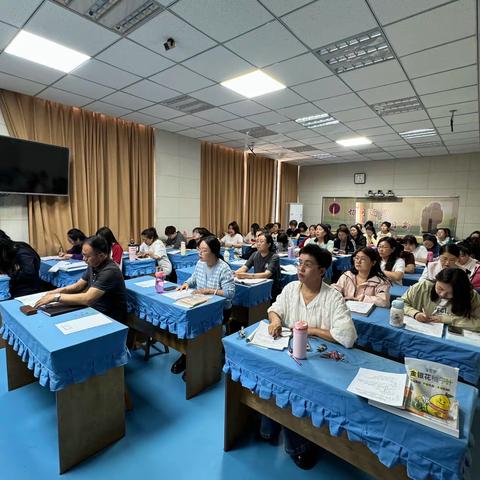 观察发现提素养，凸显要素习方法——乌海市实验小学语文教研活动