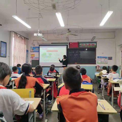 课堂展风采，教研促成长——记小学英语组教研活动