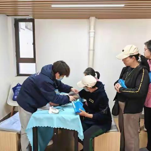 鼓励“分”——锦绣天地西社区开展社区健康行，携手共筑健康梦活动