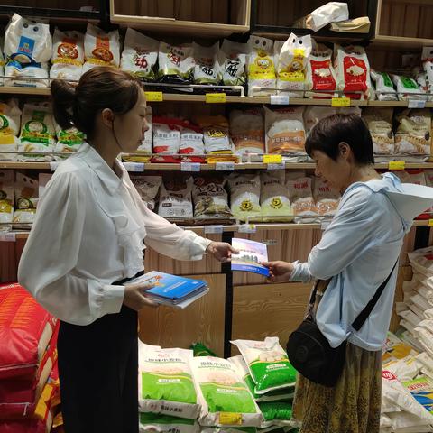 海坡社区开展社区法律顾问进万家活动