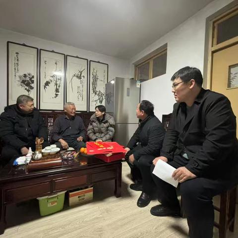 【趵突泉街道泺文路社区】历下区区委组织部前往泺文路社区开展春节前走访慰问活动