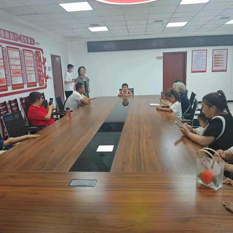 情暖六一 爱伴成长——社区与留守儿童共赴欢乐之约