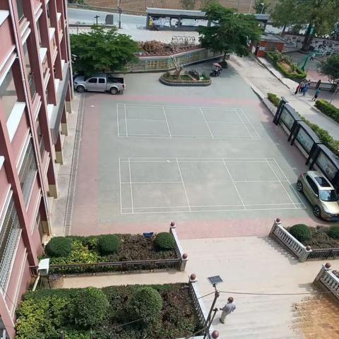 爱护校园，从我做起一一主题班会(赵秀英)