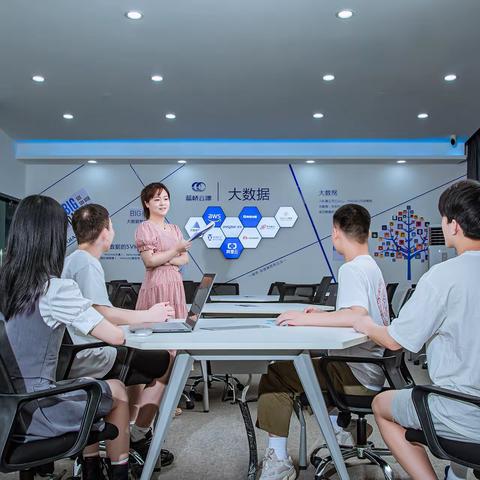 郑州城市职业学院