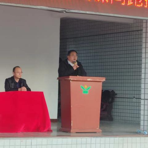 “奔跑铸青春，运动向未来”—漯河市第五初级中学交通路校区2025年冬季阳光大课间跑操比赛纪实