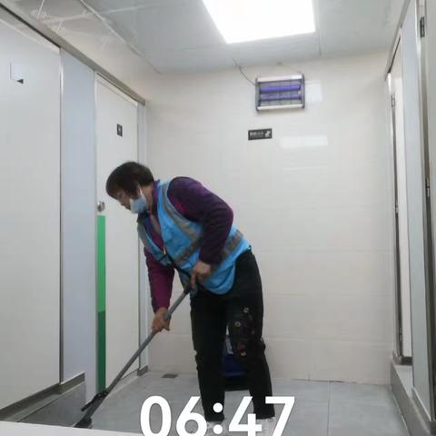 【皓瑞清洁】碧岭市场公共卫生间，凤凰公馆公共卫生间工作简报