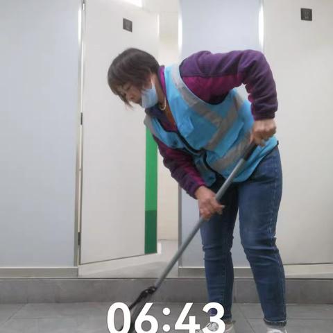 【皓瑞清洁】碧岭市场公共卫生间，凤凰公馆公共卫生间工作简报