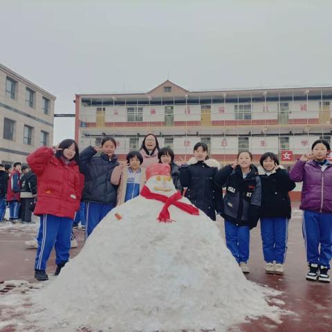 "英”雪展童趣 华美铸新颜 一一大名英华学校五（5）班雪趣掠影