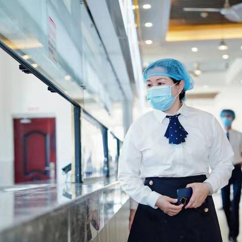 海南华侨中学长彤学校开展新学期开餐食品安全专项检查