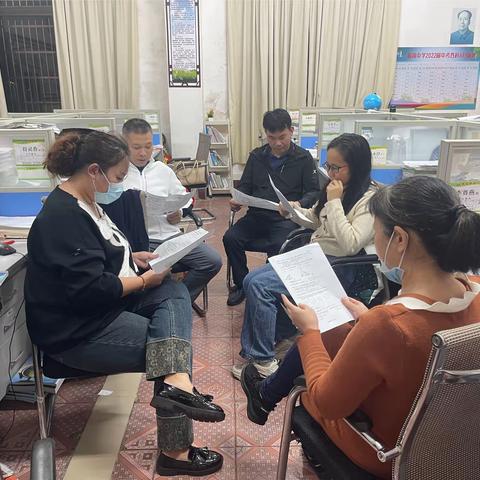 临高中学八年级数学备课组教研活动