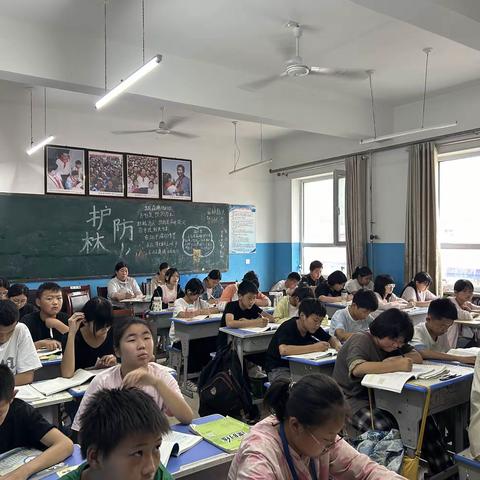 以“数”启思，笃“学”敏行——寨北中学理科组教研活动