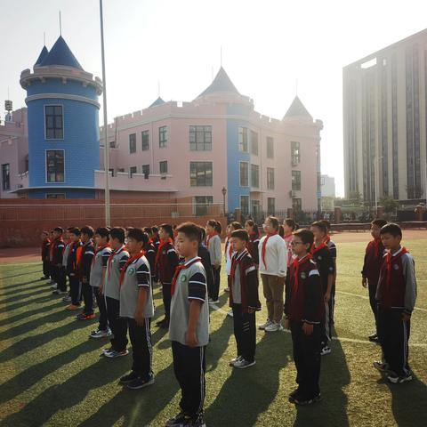 年少露风华，运动展风采——记临沂东兴实验学校青年教师展示课