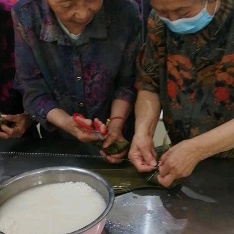 浓浓粽叶飘香，端午助老健康