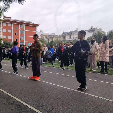 罗平县振兴小学2023年体育节暨第八届冬运会 六（5）班项目比赛集锦及闭幕式。