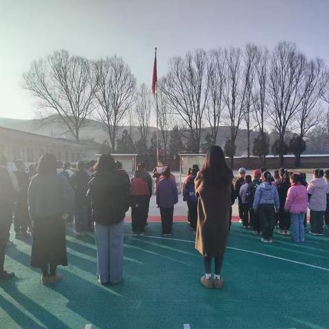 撒播绿色希望，拥抱美好未来—梁原学区杜家沟小学开展“植此新绿，树造未来”主题教育系列活动