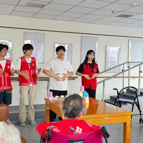 洛阳新里程医院临家照护中心——温暖相伴，爱意满盈