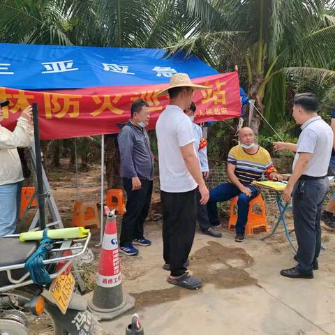 市林业局符方利副局长清明节期间深入重点林区指导森林防火工作