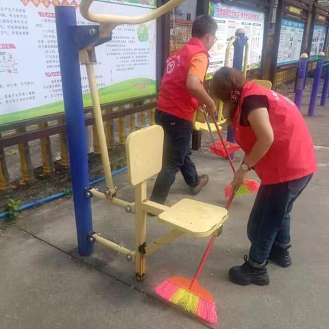 和平社区开展爱国卫生环境大扫除活动