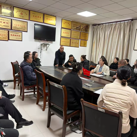 【临潼区文旅局】传递温情  暖心关怀——旅游服务中心联合区住房保障中心送温暖