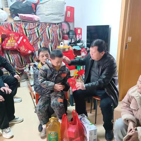春风送暖，助力成长——东乡区第七小学帮困助学纪实