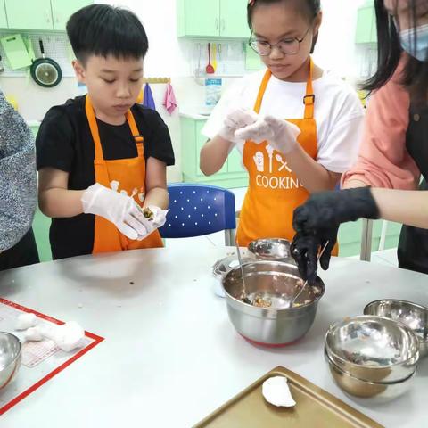 《传承美食文化，争当“饺饺”学子》照片集