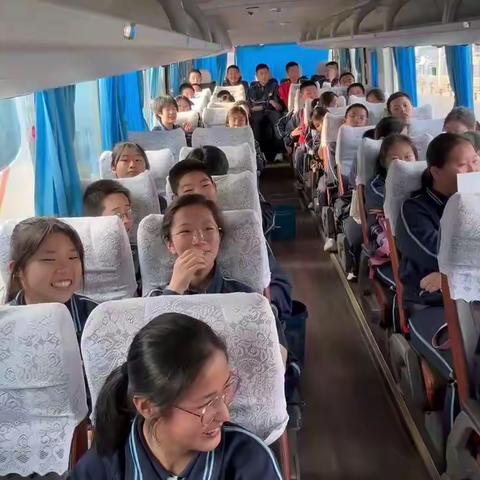 《探寻家风文化  共赴春日盛宴》研学旅行活动