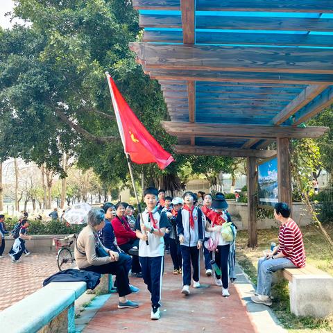 两会春风拂绿岸 红领巾守清波 ——仙游城西小学少先队志愿者开展母亲河沿岸环保行动