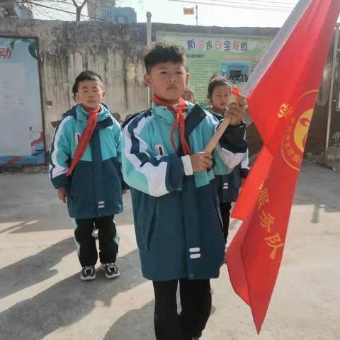 雷锋精神 我们的道德灯塔 前霍小学