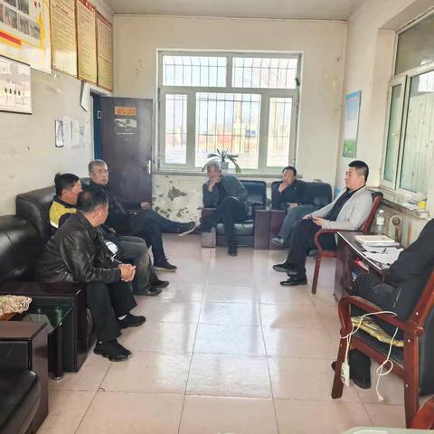 山门镇老城村5月份主题党日活动