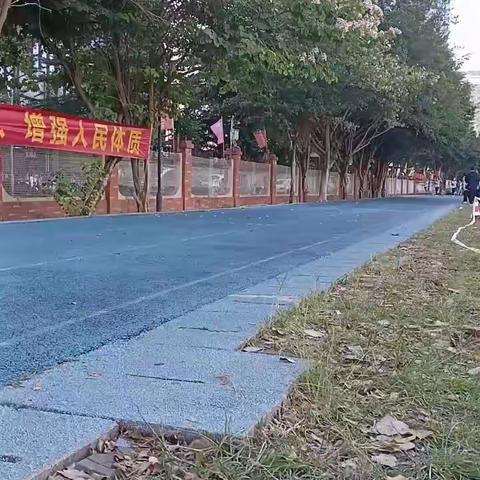 向前奔跑，飞扬青春桂华高级中学高二(7)班