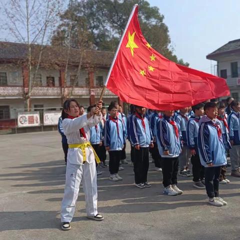 "童心向太阳，红歌献给党"——马恋小学庆元旦红歌合唱比赛