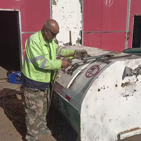 环卫“医生”：让城市“消化”系统畅通 ‍ ‍