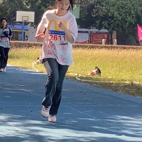 恰同学少年  风华正茂—记桂华高级中学2206班校运会