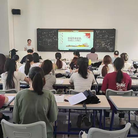 珍视生命安全,生命至上,人民至上.