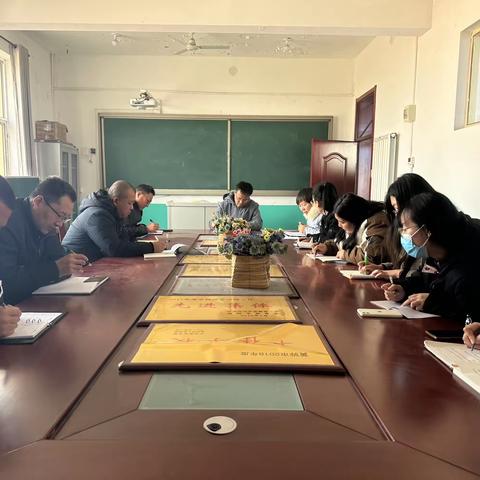 赵家堡中学阳光体育“两操一课一作业”工程