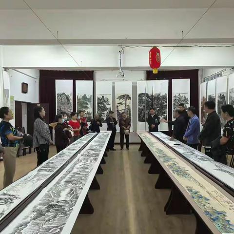 通辽铁路老年书画协会 举办庆祝建国75周年书画展