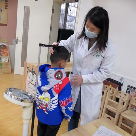 健康体检、快乐成长---双照卫生院