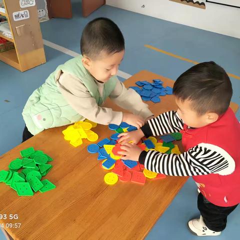 赵的简篇 一起来 颜 究 视频图片保存