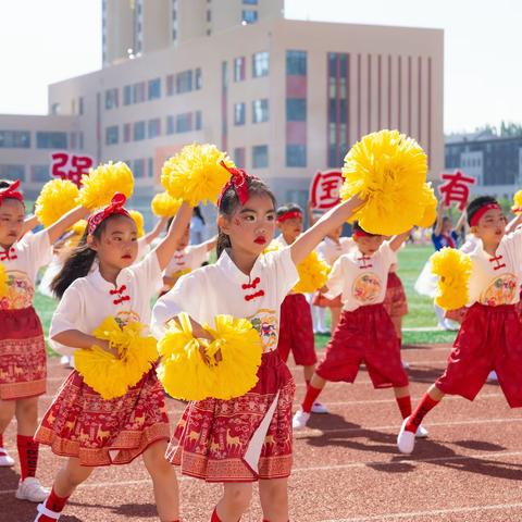 元宝山区西城小学六一儿童节 一年级八班纪实