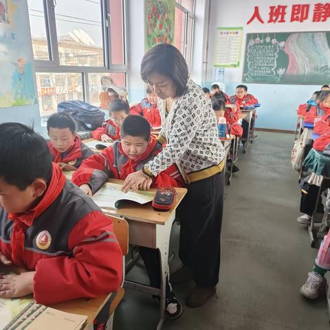 “不忘为党育人初心，牢记立德树人使命” ——和林格尔县第二小学    李冬霞