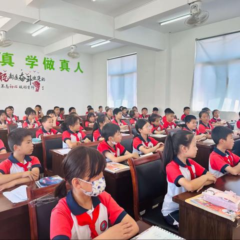 团聚爱 护成长——柘荣县司法局联合东源乡团委在柘荣县第五小学开展“点亮微心愿 同心筑未来”活动