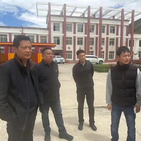 心系校园民生 筑牢教育根基———县级联系单位深入温波镇督查指导控辍保学工作