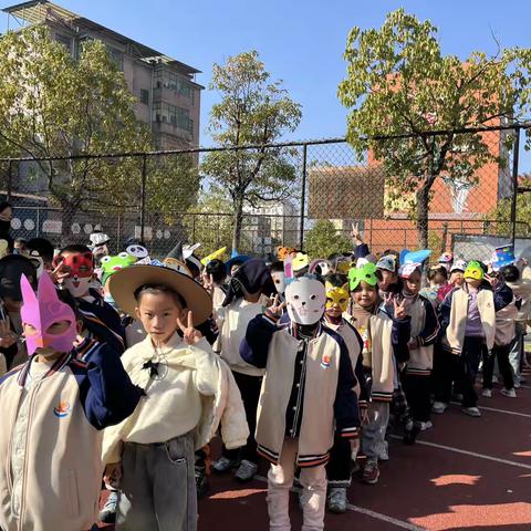 智慧•活动 |“无”纸绘童趣 闯关展真章 ——杨柳湖学校2025-2026学年上学期一二年级无纸化综合评价活动 ‍ ‍