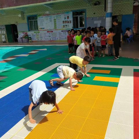 小天使幼儿园大班跳绳自主游戏案例