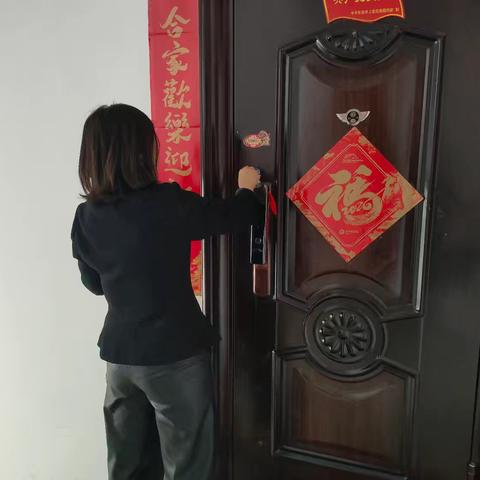 暖心服务，传递文明。